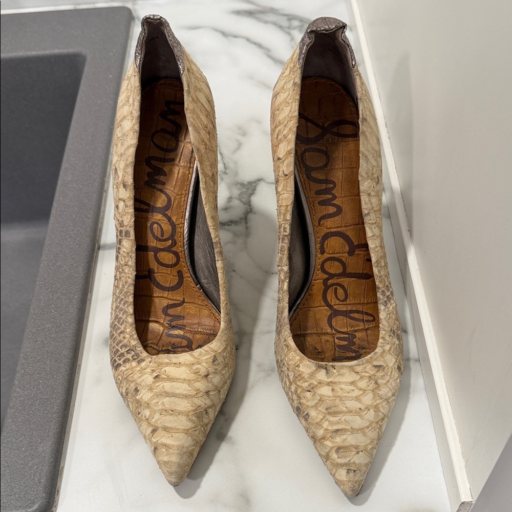 Sam Edelman snakeskin-patterned pointed-toe pumps Hazel style size 8 - Picture 3 of 7